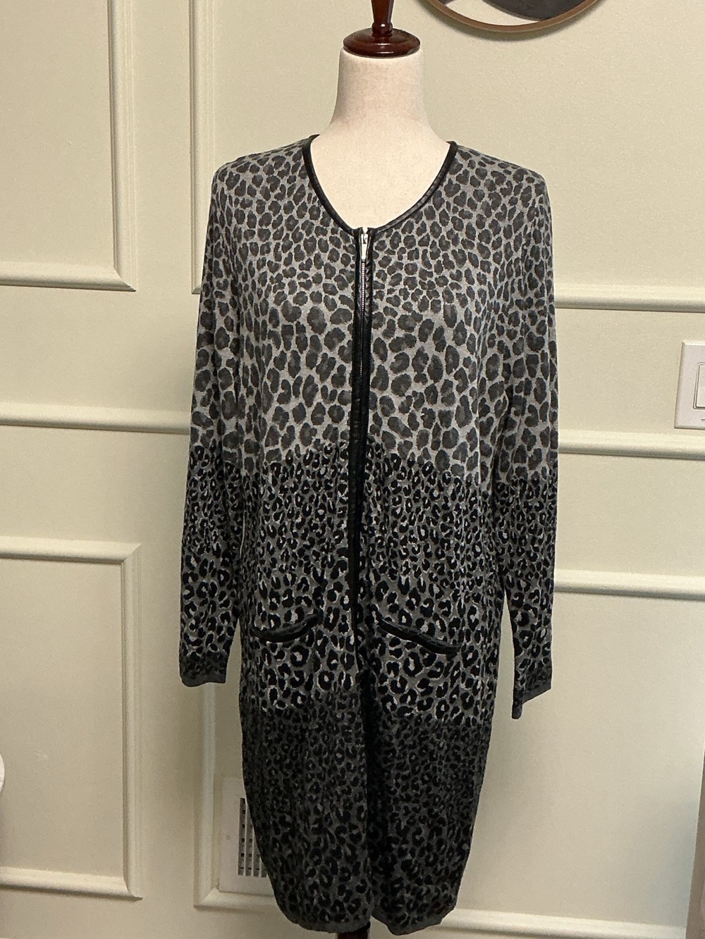 Rafaella Women’s Ombré Gray Black Leopard Print Full Zip Duster Cardigan XL NWT